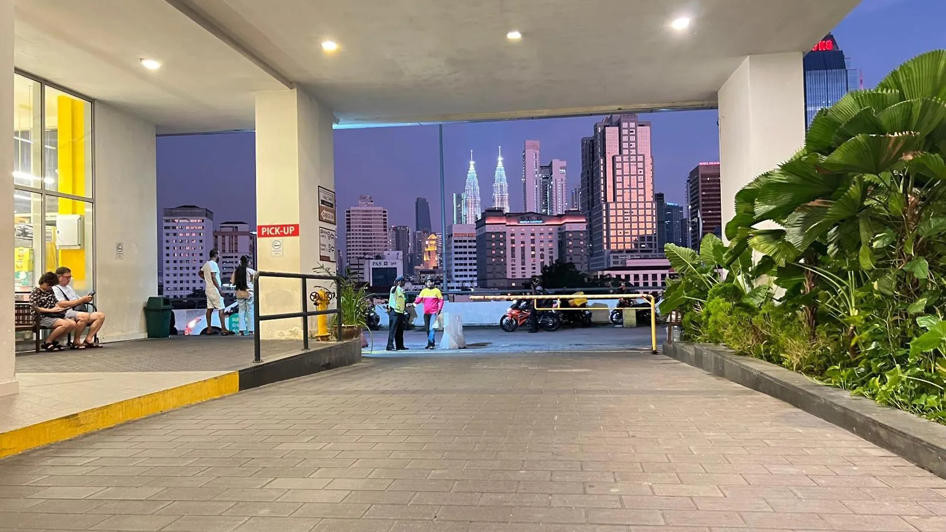 Empire Hostel Regalia Kuala Lumpur