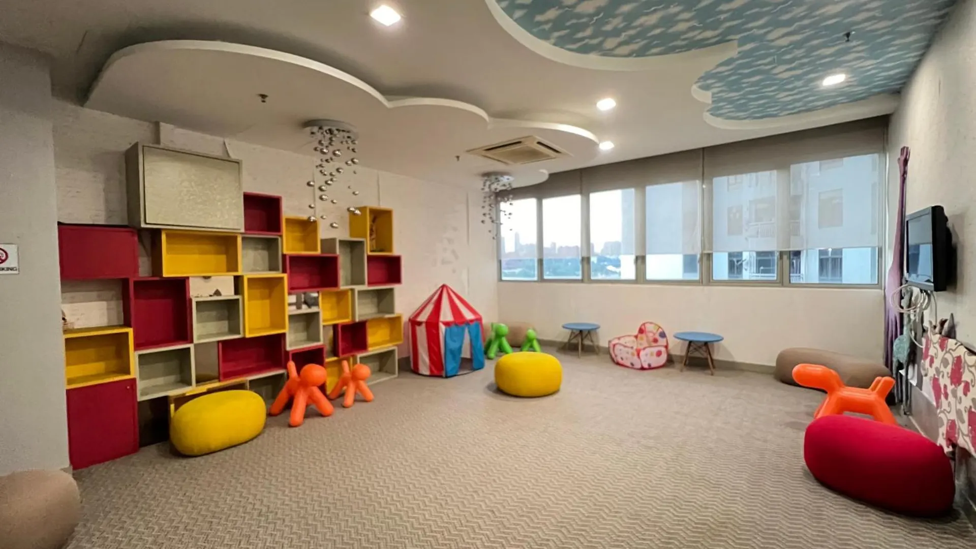 Empire Hostel Regalia Kuala Lumpur