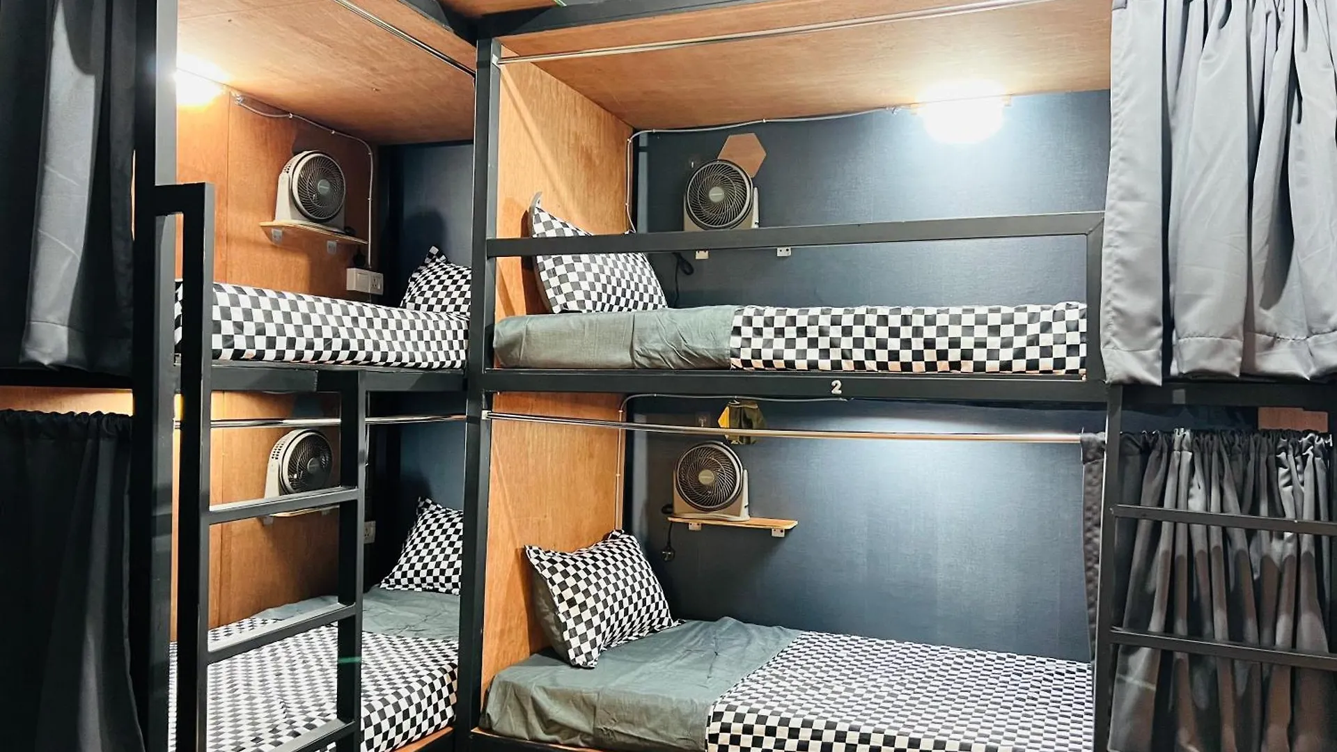 Empire Hostel Regalia Kuala Lumpur